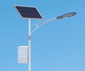 太陽能led路燈電池板的大小如何確定？