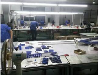Led太陽能路燈材料都回來了，路燈緊急生產(chǎn)中