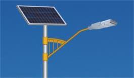 該怎么確定太陽能路燈燈桿的高度呢？